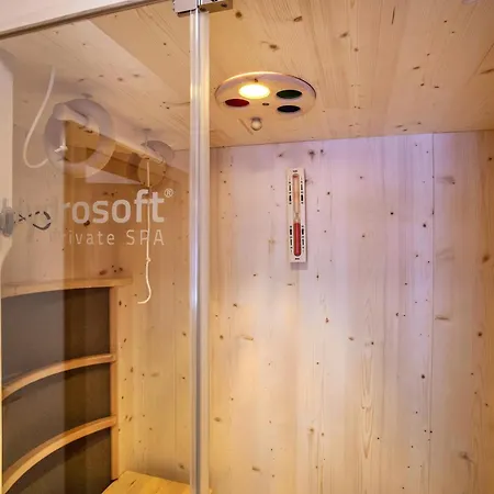 Perfila Ferienchalet Chalet