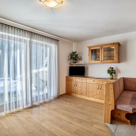 Perfila Ferienchalet Chalet